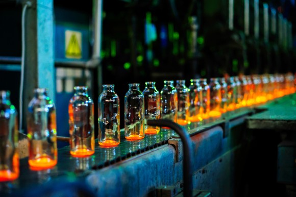 High-Performance Special Oils for Conveying Systems and Glass Machines